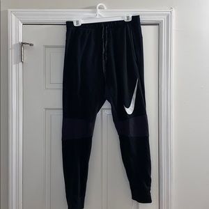 Nike Dry Fit Athletic Jogger Sweatpants